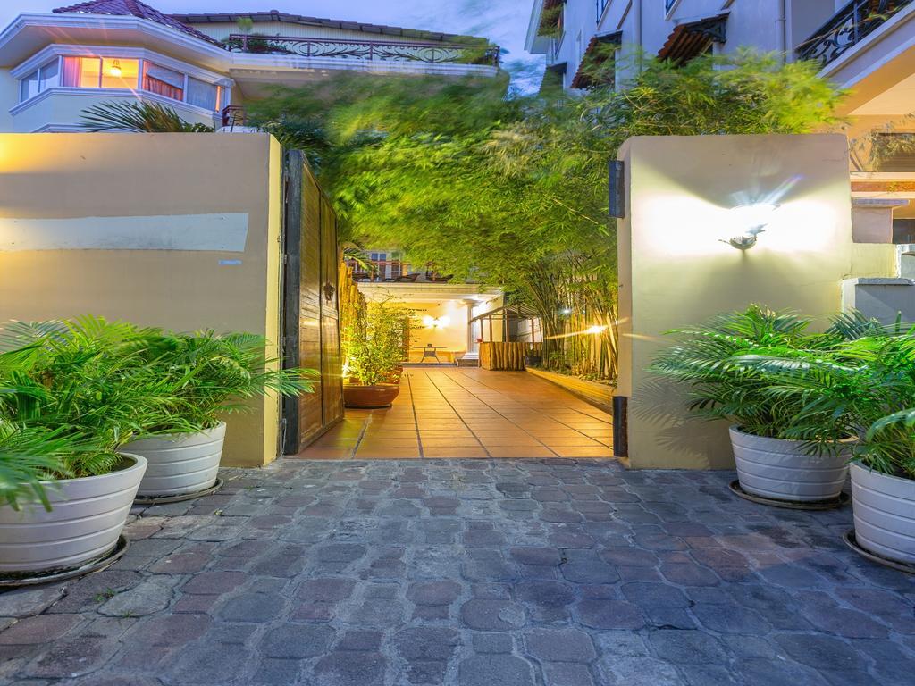 Jasmin Monument Hotel Phnom Penh Exterior photo