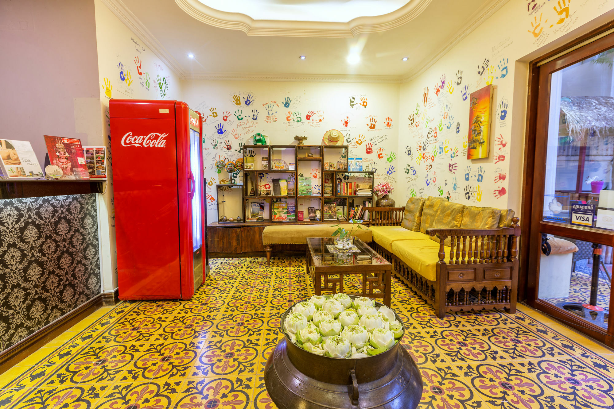 Jasmin Monument Hotel Phnom Penh Exterior photo